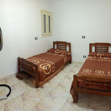 Furnished Apartment - Beach View "Nearest Beach 2 Minutes Walking" - Free Wifi- Abo Keer - Alexandria - Egypt Abu Qir 외부 사진