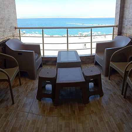 Furnished Apartment - Beach View "Nearest Beach 2 Minutes Walking" - Free Wifi- Abo Keer - Alexandria - Egypt Abu Qir 외부 사진