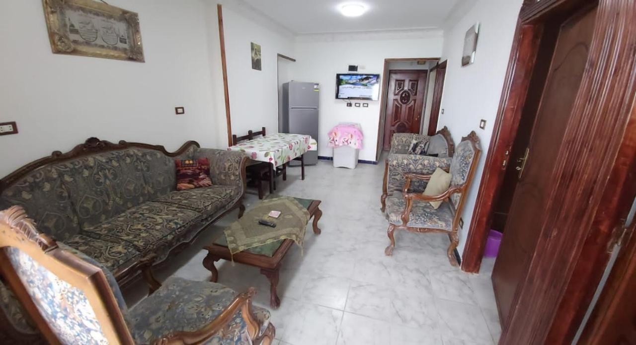 Furnished Apartment - Beach View "Nearest Beach 2 Minutes Walking" - Free Wifi- Abo Keer - Alexandria - Egypt Abu Qir 외부 사진