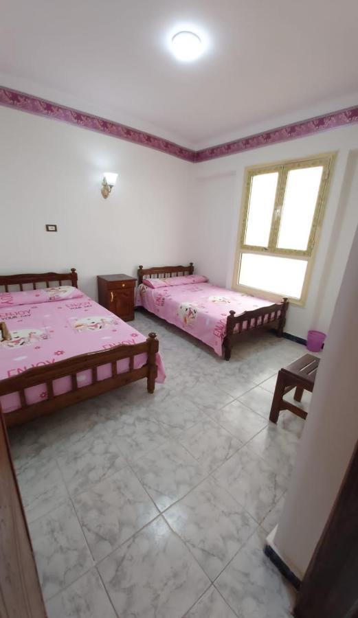 Furnished Apartment - Beach View "Nearest Beach 2 Minutes Walking" - Free Wifi- Abo Keer - Alexandria - Egypt Abu Qir 외부 사진