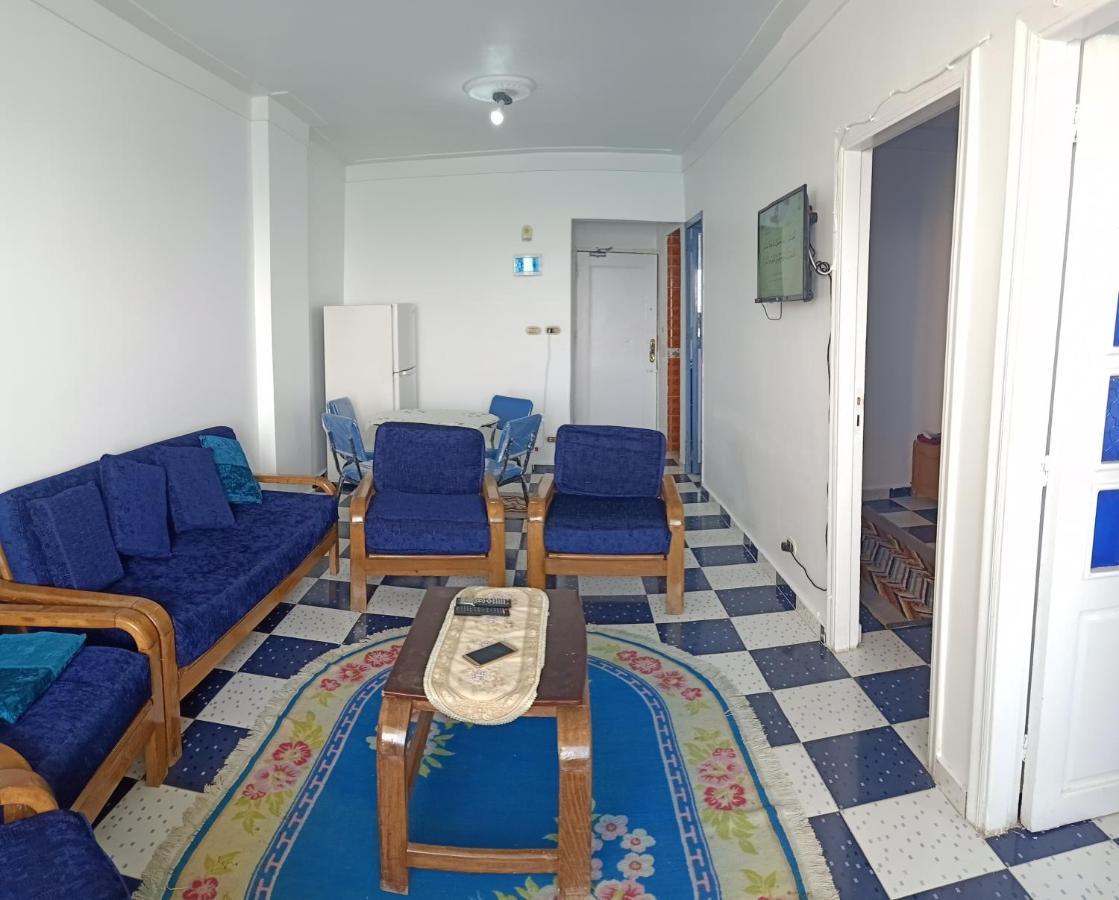 Furnished Apartment - Beach View "Nearest Beach 2 Minutes Walking" - Free Wifi- Abo Keer - Alexandria - Egypt Abu Qir 외부 사진